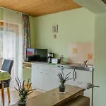 Landgasthof Peterhof Мини-отель Etzelwang
