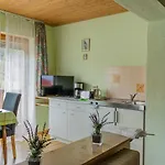 Landgasthof Peterhof Мини-отель Etzelwang
