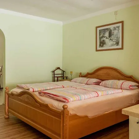 Landgasthof Peterhof * Etzelwang